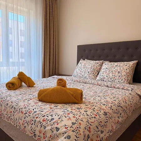 Family With Sauna I Free Private Parking Apartamento *